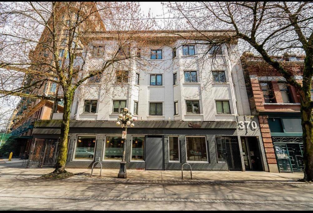 Ferienwohnung Hidden Gem: Historical Gastown Vancouver Exterior foto